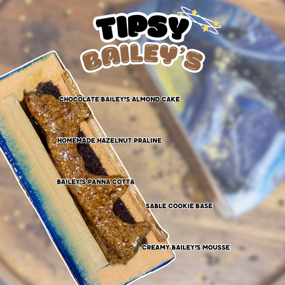 4” Mini-Verse Cake (only available pickup at Ealing Broadway)